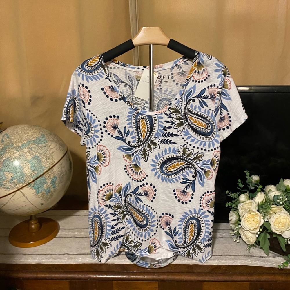 Loft - Paisley Print - Medium